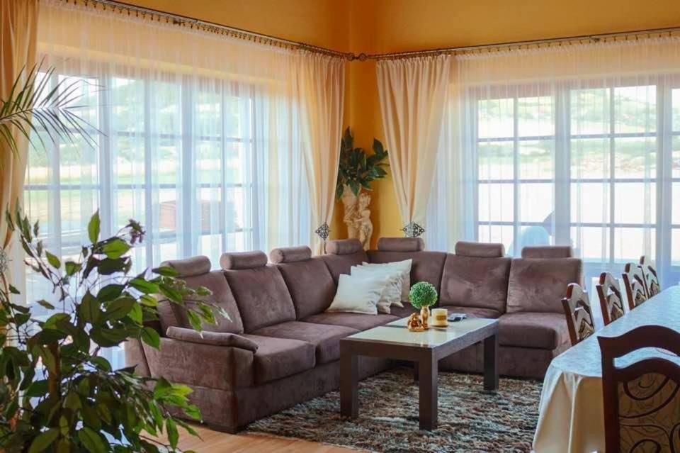 Grand Panorama Bed & Breakfast Wisniowa  Ngoại thất bức ảnh